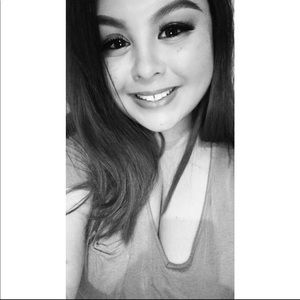 Meet your Posher, Deanna